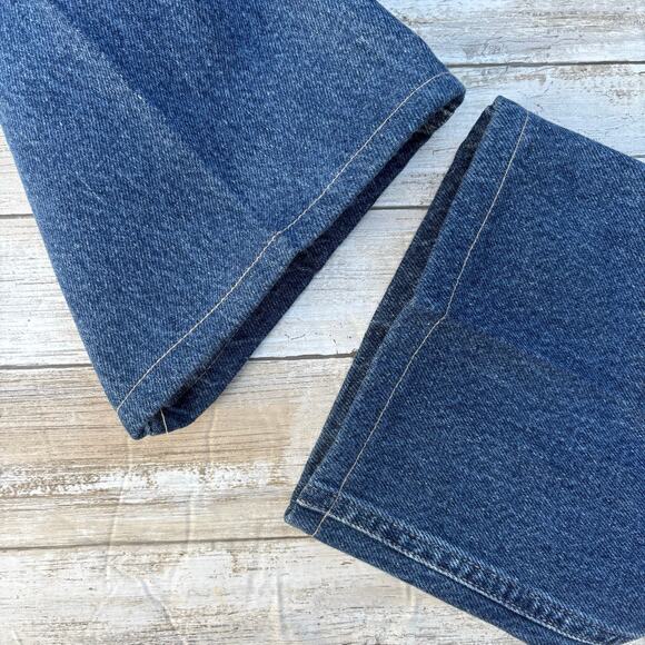 Lucchese Jeans 35x30 Straight Fit Med Wash Blue Denim Western Workwear Utility - Picture 9 of 10